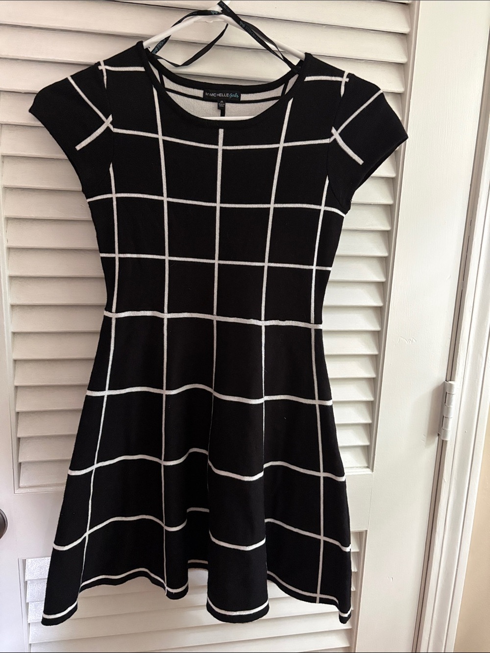 Black & White Grid Fit-and-Flare Kids Dress, size M